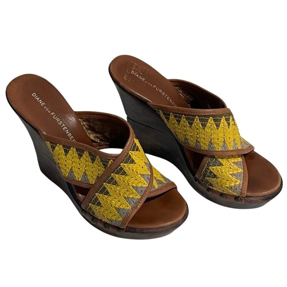 Diane Von Furstenberg Yellow Woven Strap Platform Wood Wedge Sandals Sz 5.5